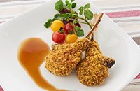 パン粉を使ったバラエティー豊かな料理をお楽しみください。どんな食材にも相性が良く気軽に使えるのがパン粉です。